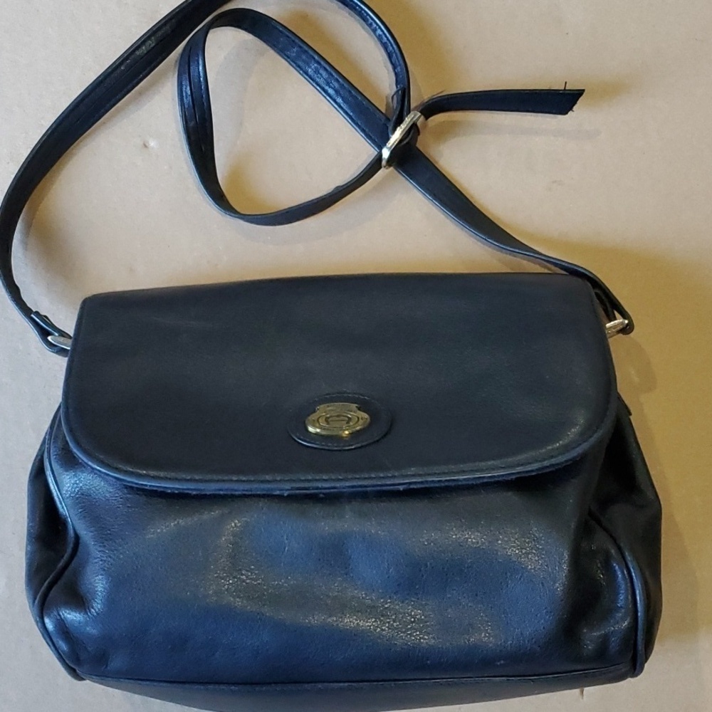 Etienne Aigner Vintage navy leather shoulder handbag 4 compartments